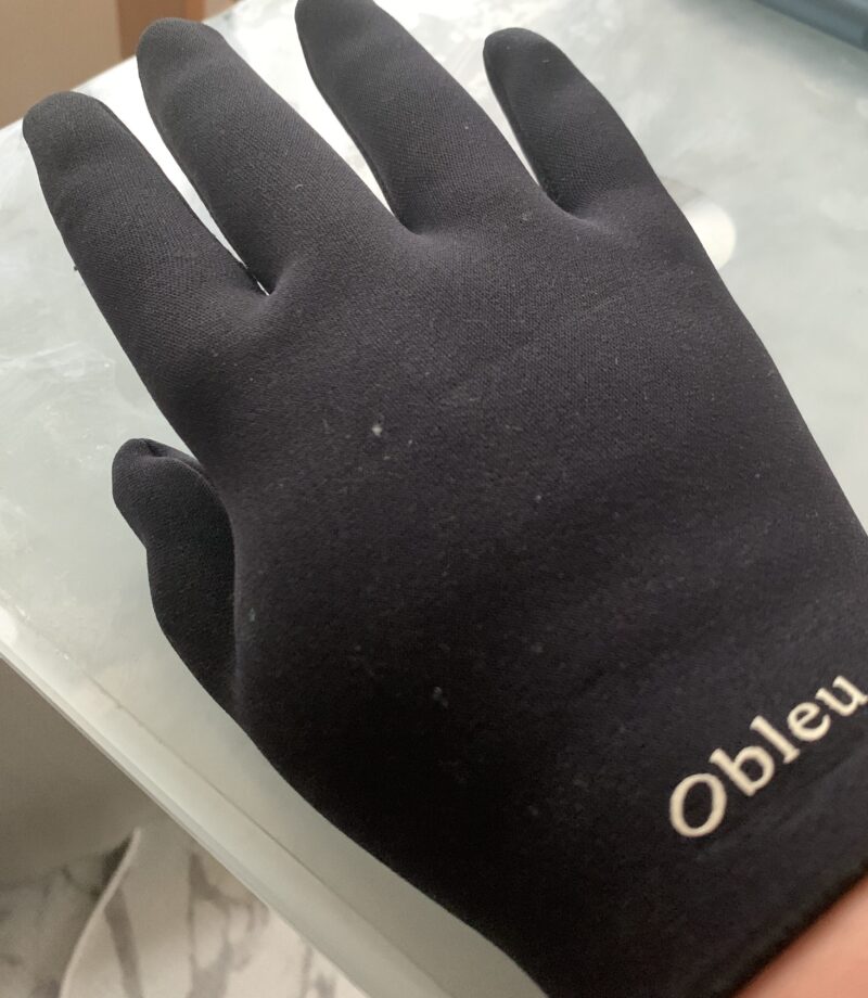 保湿できる手袋